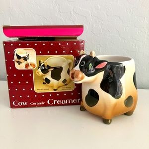 New without tags hand painted ceramic cow creamer pitcher